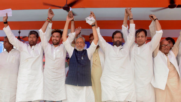 क्या कहते हैं आंकडे़