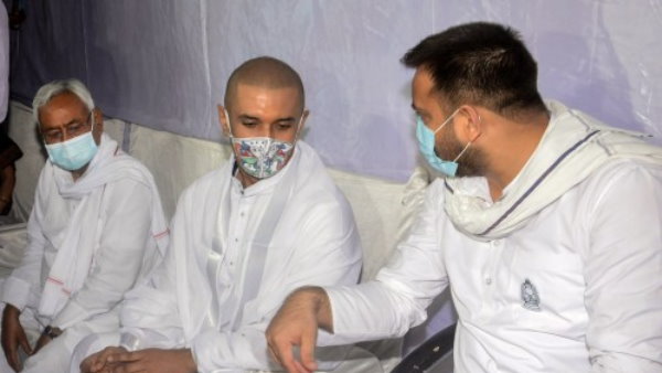 एलजेपी नेता चिराग पासवान के लिए भी कुछ भी नहीं बोले पीएम