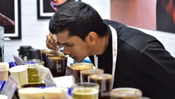 10 महीने बाद भी वैक्सीन का इंतजार