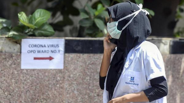 कॉलर ट्यून को सुन-सुनकर लोग परेशान