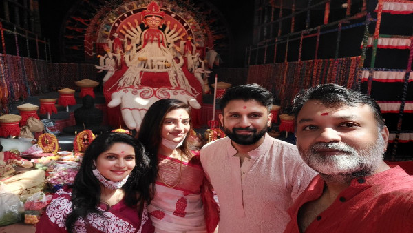 अदालत की अवमानना का आरोप लगाया गया है अदालत की अवमानना का आरोप लगाया गया है