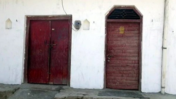 गांव में 700 लोग प्रभावित, 13 लोगों की मौत