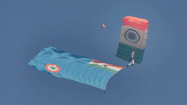 आठ अक्‍टूबर 1932 को स्‍थापना 