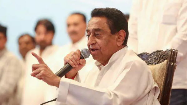 शिवराज अपनी चुनावी सभा में रोज झठू परोसते हैं: कमलनाथ