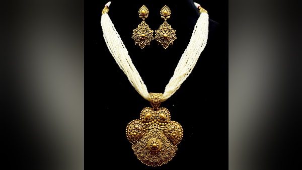 Kalyan Jewellers Diwali Collection Ameya Celebration of Hope and Festive Hues in Tough Times Kalyan Jewellers Diwali Collection Ameya Celebration of Hope and Festive Hues in Tough Times