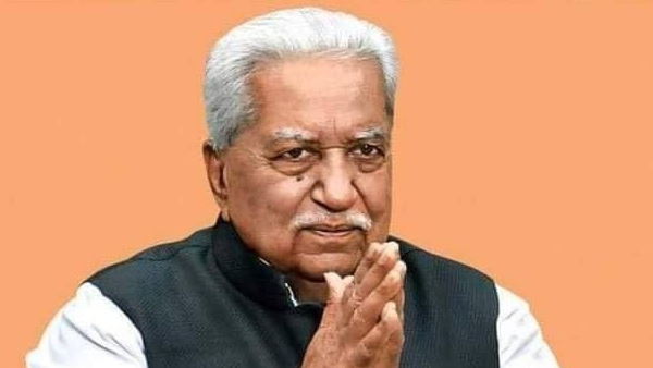 इसी साल दोबारा सोमनाथ न्यास के अध्यक्ष बने थे