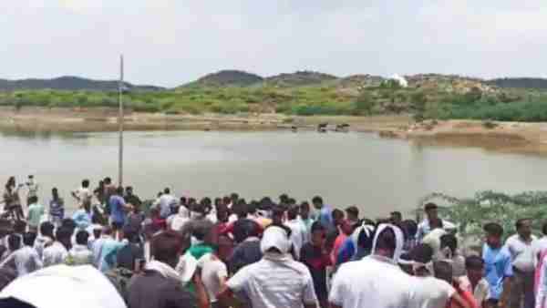 Three children die after drowning, तीन बच्चों की डूबकर मौत, Andhra Pradesh, drowning, Akkireddipalem, anakapalle, Visakhapatnam, आंध्र प्रदेश, विशाखापत्तनम, Three children die after drowning, तीन बच्चों की डूबकर मौत, Andhra Pradesh, drowning, Akkireddipalem, anakapalle, Visakhapatnam, आंध्र प्रदेश, विशाखापत्तनम,