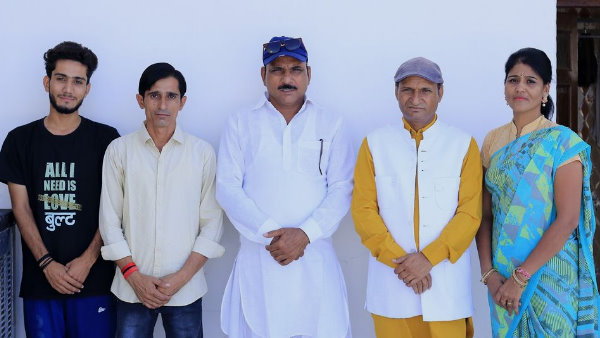  मुरारी की कॉकटेल के साथी कलाकार