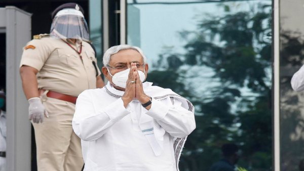 पहली बार भाजपा ने LJP के आउट ऑफ टर्न की घोषणा के बाद रुख सख्त किया