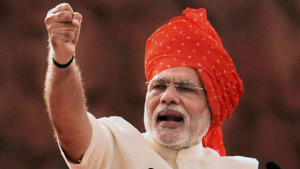  7 अक्टूबर 2001 को ली थी गुजरात के CM पद की शपथ 