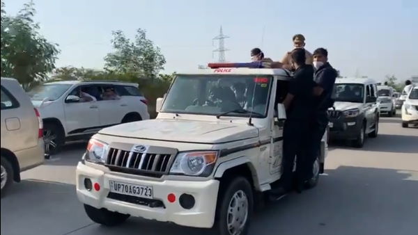 Rahul Gandhi and priyanka gandhi has been custody by police under Section 188 IPC Rahul Gandhi and priyanka gandhi has been custody by police under Section 188 IPC