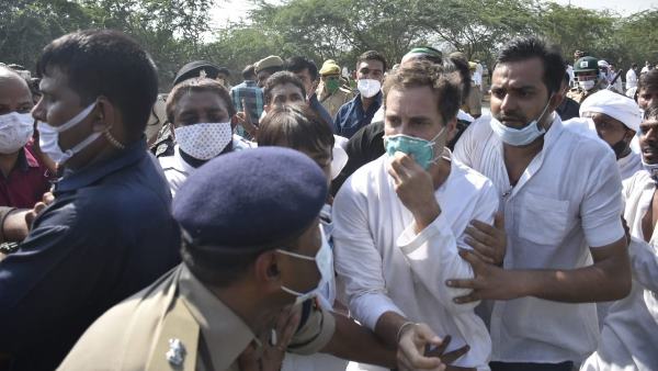 'क्या सभी राजनीतिक विरोधियों के साथ ऐसा व्यवहार करेंगे'