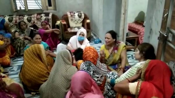 2 साल के बेटे के सिर से उठा पिता का साया