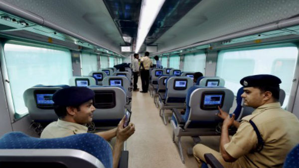 क्या बढ़ गया ट्रेन का किराया? क्या बढ़ गया ट्रेन का किराया?