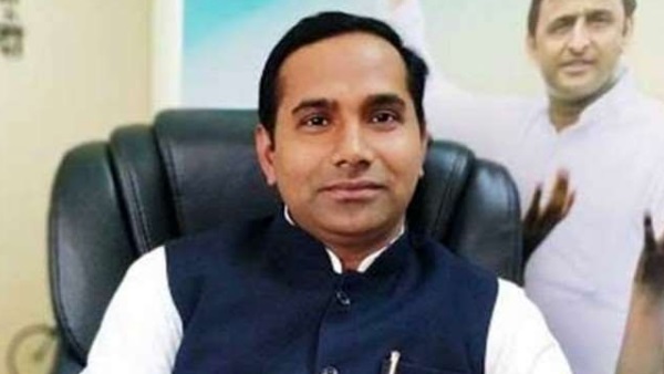 'दंगों के पीछे अपनी असफलताओं को छिपाना चाहते हैं सीएम'