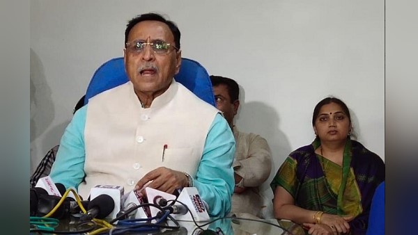 In a day, 5 lakh women hand wash in Gujarat, know why was celebrate this unique celebration In a day, 5 lakh women hand wash in Gujarat, know why was celebrate this unique celebration