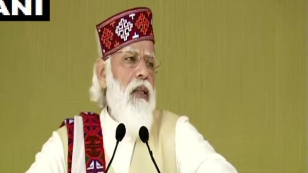  किसानों के खाते में एक लाख करोड़ जमा किए