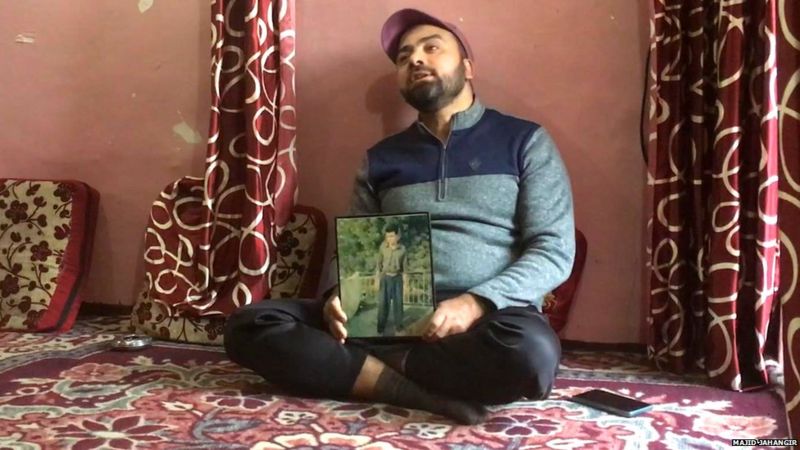 कश्मीरः 23 साल बाद बेक़सूर रिहा युवक ने कहा, एक जेल से दूसरी में आ गए