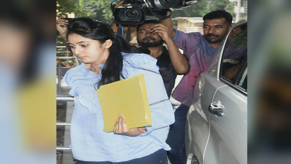 CCD संस्थापक के बेटे से हुई है शिवकुमार की बेटी सगाई, Pics