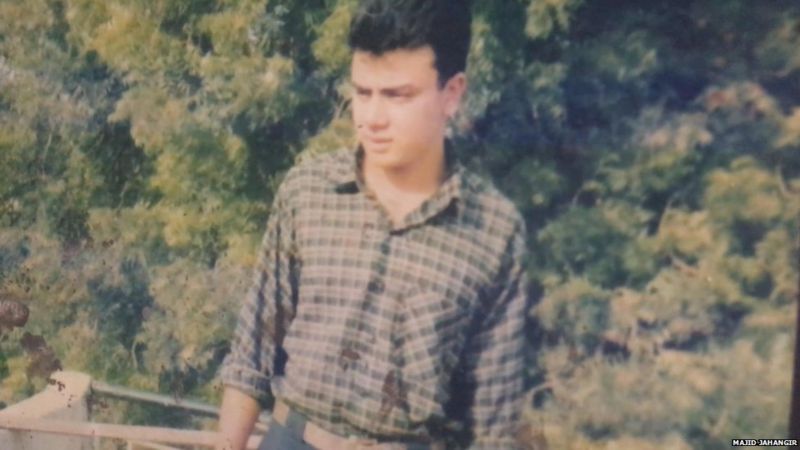 कश्मीरः 23 साल बाद बेक़सूर रिहा युवक ने कहा, एक जेल से दूसरी में आ गए