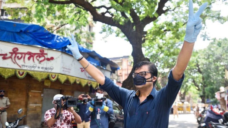 अर्नब गोस्वामी के साथ कोर्ट में क्या-क्या हुआ?