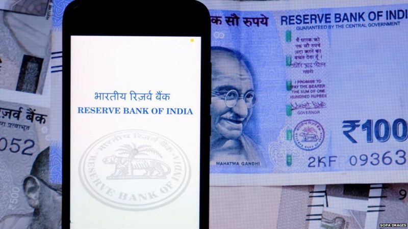 रिज़र्व बैंक का मंदी का इक़रार और निर्मला सीतारमण का दीवाली गिफ़्ट - क्या हैं मायने