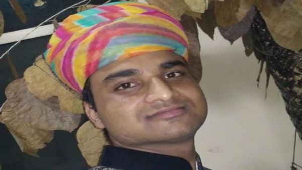 कई मुसलमान हैं संस्कृत के विद्वान