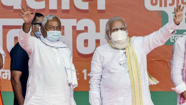 आखिरी चरण में महिलाएं वोट देने ज्यादा निकलीं आखिरी चरण में महिलाएं वोट देने ज्यादा निकलीं