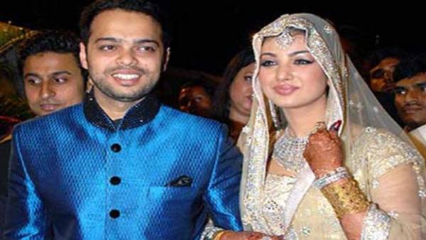 आयशा टाकिया ने 2009 में ब्वॉयफ्रेंड फरहान आजमी से निकाह किया