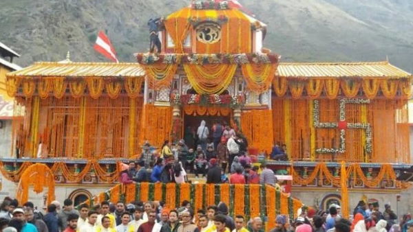 Uttarakhand Badrinath Temple decorated ahead of Diwali . Uttarakhand Badrinath Temple decorated ahead of Diwali .