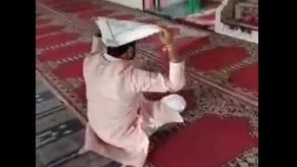 Imam gave permission to recite Hanuman Chalisa inside masjid