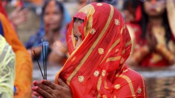 chhath puja prayers, chhath pooja, chhath puja, chhath, chhath puja news, chhath puja morning arghya