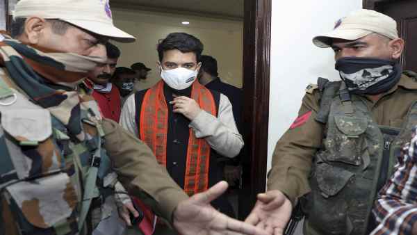 जिलास्तर पर लोकतांत्रिक सरकार का होगा गठन