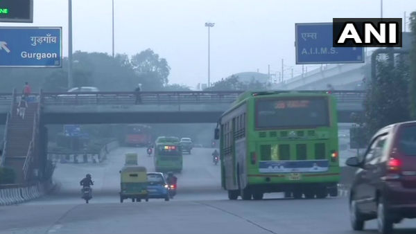 दिल्ली में तापमान ने 17 सालों का रिकॉर्ड तोड़ा 