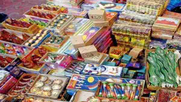 Two held for selling firecrackers in Greater Noida Two held for selling firecrackers in Greater Noida