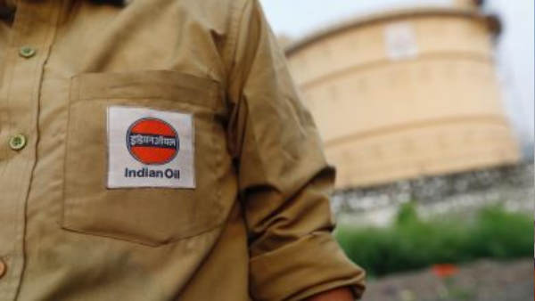 Indian Oil Corporation: Stealing 12000 Liters Of Diesel From Underground Pipe In Vadodara district of gujarat