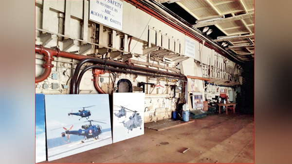 भारतीय और ब्रिटिश नेवी, दोनों में सेवा दी