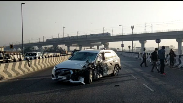 ऑडी से टक्कर के युवक का पैर कटकर अलग हुआ ऑडी से टक्कर के युवक का पैर कटकर अलग हुआ