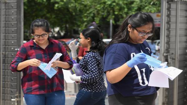 प्रॉक्सी उम्मीदवार के जरिए टॉपर बना था आरोपी छात्र नील नक्षत्र दास