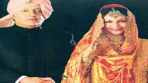 शर्मिला टैगोर ने क्रिकेटर मंसूर अली खान पटौदी से 1969 में शादी की 