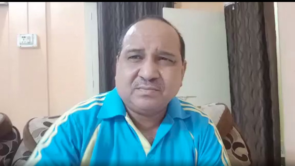 यात्री को सकुशल निकालकर ट्रेन में बिठाया 