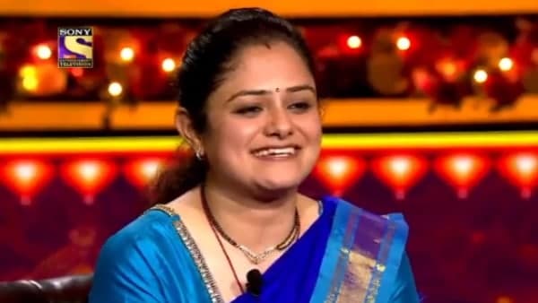 मोहिता शर्मा से पूछे गए सवाल क्या थे?