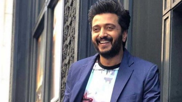 रितेश के ट्वीट को देख हंसी नहीं रोक पाए यूजर्स