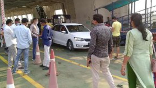 अभी रोकी गईं बुकिंग