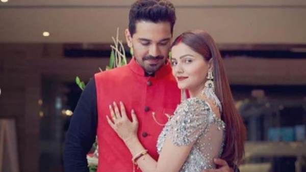 रुबीना ने मांग में सिंदूर भर मनाया करवाचौथ 