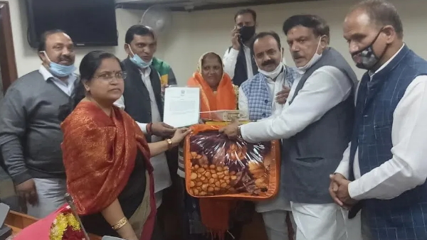 सोनू नंदा ने रोशनी की तरीफों को पुल बांधे