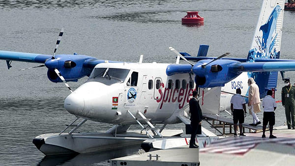 28 ​​​​दिन में तीन बार रुकी सेवा