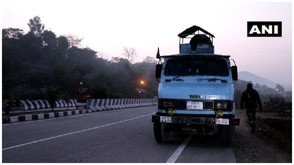 पाकिस्तान से जुड़े हैं तार