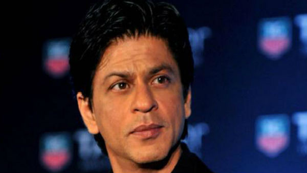 तीसरे नंबर पर हैं शाहरुख खान तीसरे नंबर पर हैं शाहरुख खान