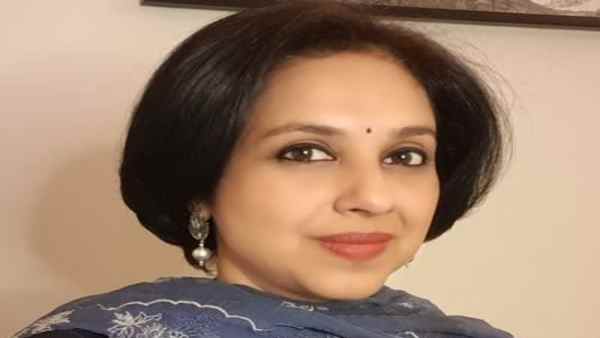 सुहासिनी हैदर